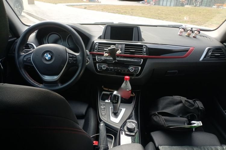 Used BMW 2 Series 2019 225i Sport Design Package Center Console