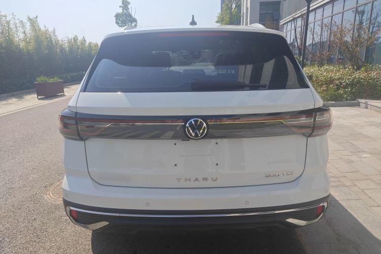 Used Volkswagen Tharu 2024 300TSI Two-Wheel-Drive Moonlight Edition
