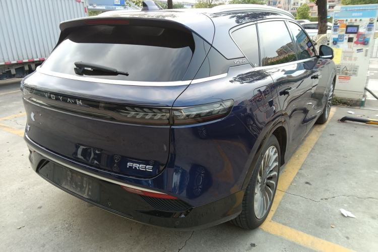 Used VOYAH FREE 2021 Four-Wheel Drive Standard Range-Extended Exclusive Luxury Package Rear Right 45 Deg