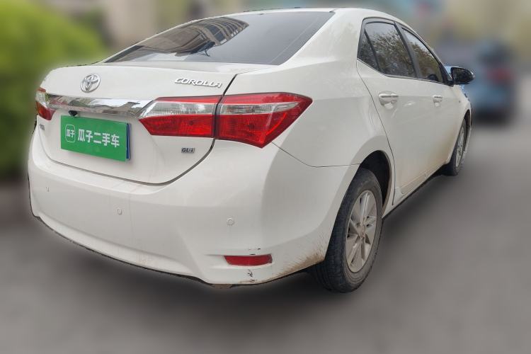 Used Toyota Corolla 2014 1.6L CVT GL-i Rear Right 45 Deg