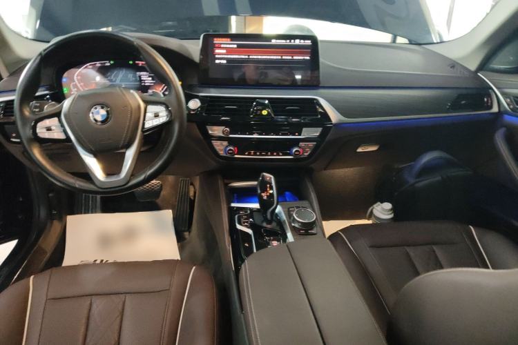 Used BMW 5 Series 2022 Second Facelift 530Li xDrive Luxury Package