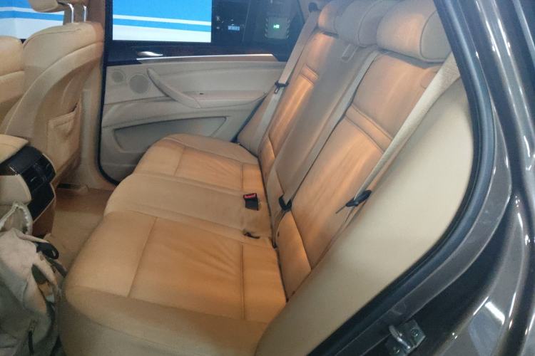 Used BMW X5 2011 xDrive35i Leading Model