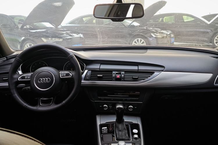 Used Audi A6L 2018 30th Anniversary Edition 35 TFSI Sport Edition
