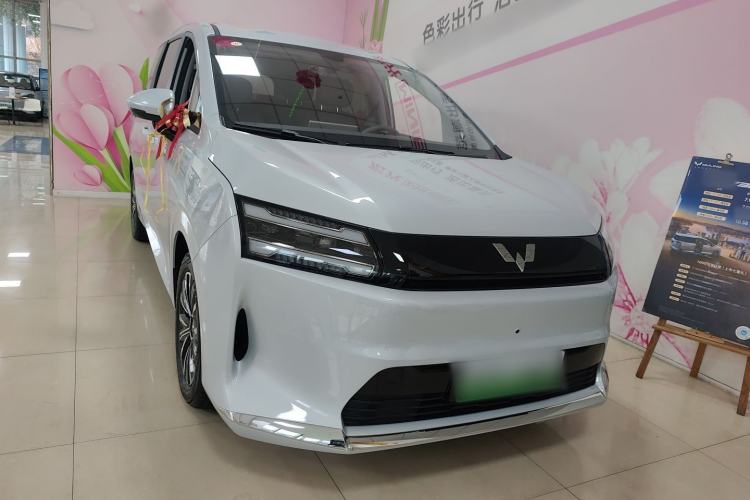 Used Wuling Wuling Starlight 730 2025 Model Pure Electric 500km Luxury Edition
