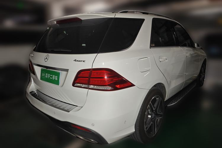 Used Mercedes-Benz GLE 2016 GLE 400 4MATIC Rear Right 45 Deg