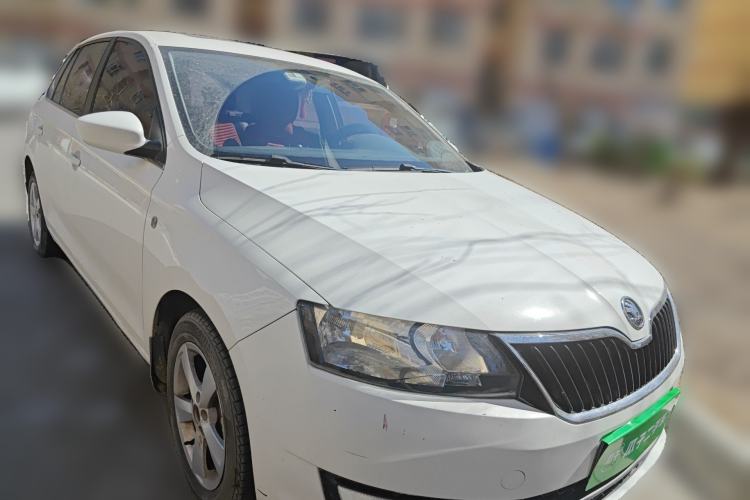 Used Skoda Rapid Spaceback 2016 Revised 1.6L Automatic Chuanxing Version