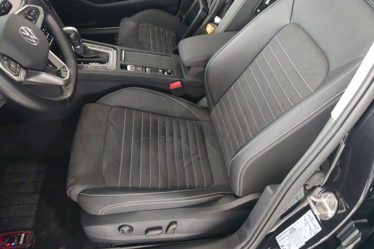 Used Volkswagen Magotan 2020 330TSI DSG Luxury Edition Left Front Seat