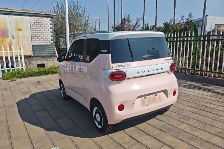 Used Wuling Hongguang MINIEV 2024 3rd Generation 170 km Exterior 2