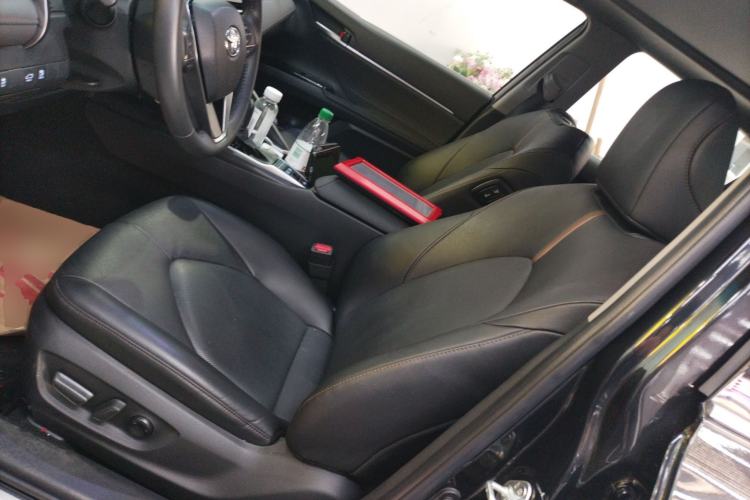 Used Toyota Camry 2023 Dual-Motor 2.5HG Luxury Edition
