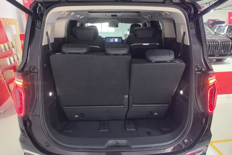 Used Hongqi HQ9 PHEV 2024 2.0T Four-Wheel Drive Business Edition Trunk