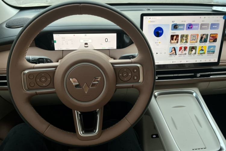 Used Wuling Bingo S 2025 Model 325km Deluxe Edition