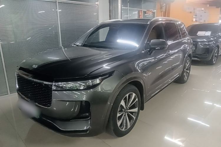 Li Auto ONE 2021 Extended-Range 6-Seater Version d’occasion