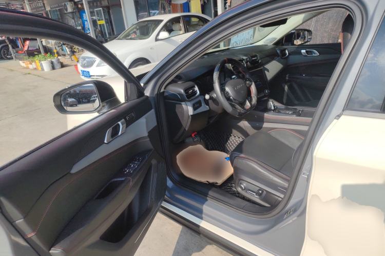 Used Lynk & Co 02 2018 1.5T DCT Two-Wheel Drive Pro Version China V Emission Standard Driver Seat