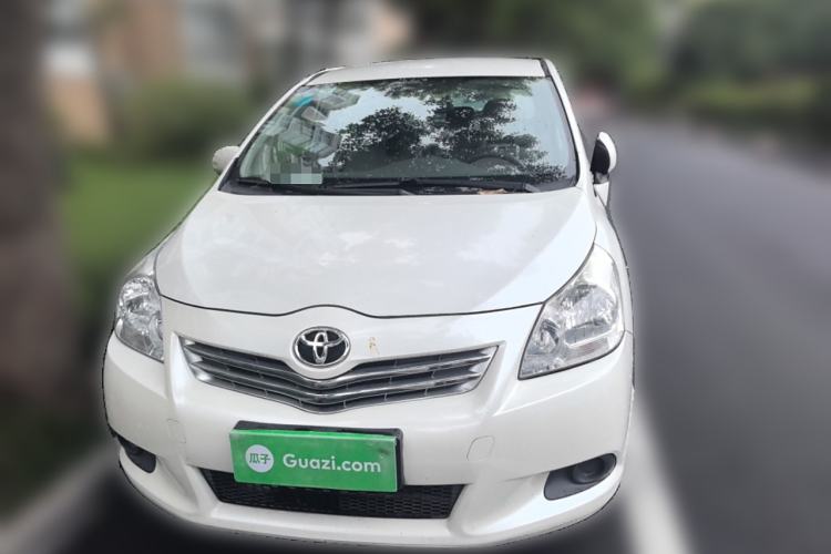 Used Toyota Verso 2014 Starlight 180E CVT Elite Edition
