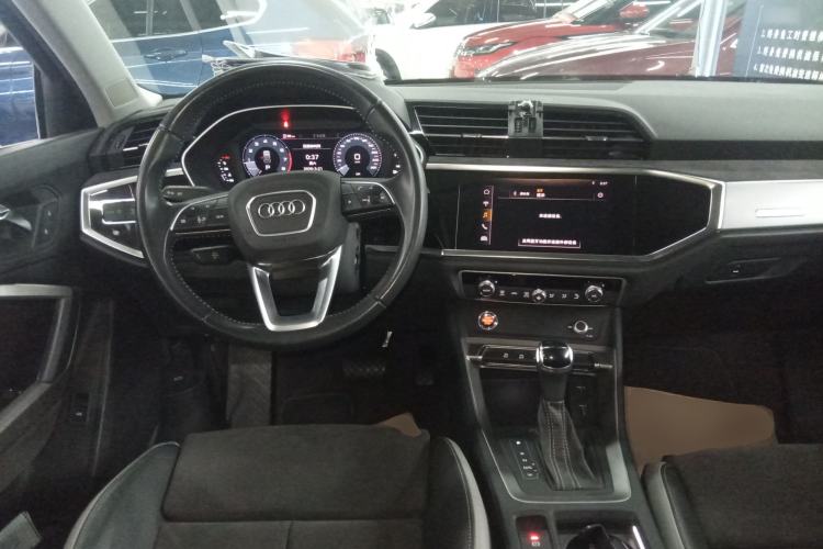 Used Audi Q3 2020 35 TFSI Ambition Dynamic Edition Steering Wheel
