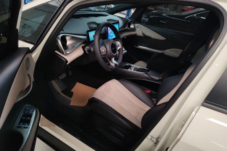 Used BYD Dolphin 2025 420km Active Version
