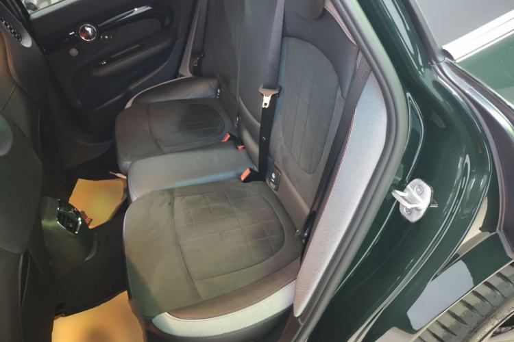 Used MINI JCW CLUBMAN 2021 2.0T JOHN COOPER WORKS ALL-IN Left Rear Seat