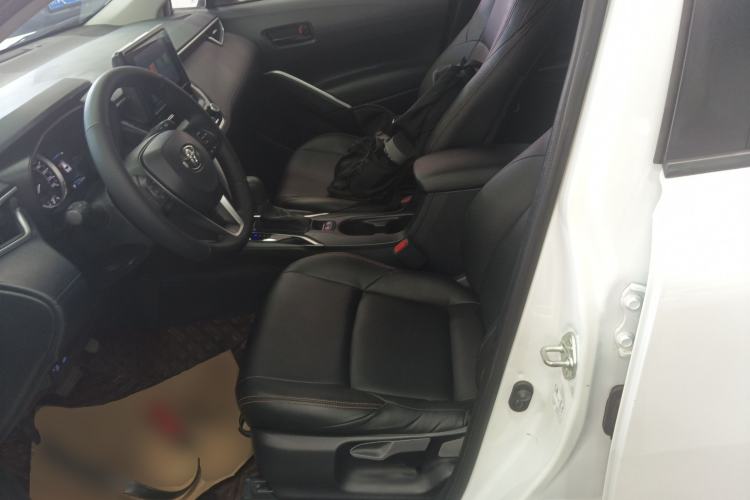 Used Toyota FRONTLANDER 2022 2.0L CVT Leading Edition