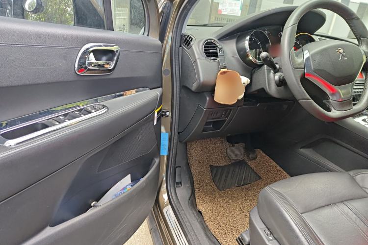 Used Peugeot 3008 2013 2.0L Automatic Trend Edition