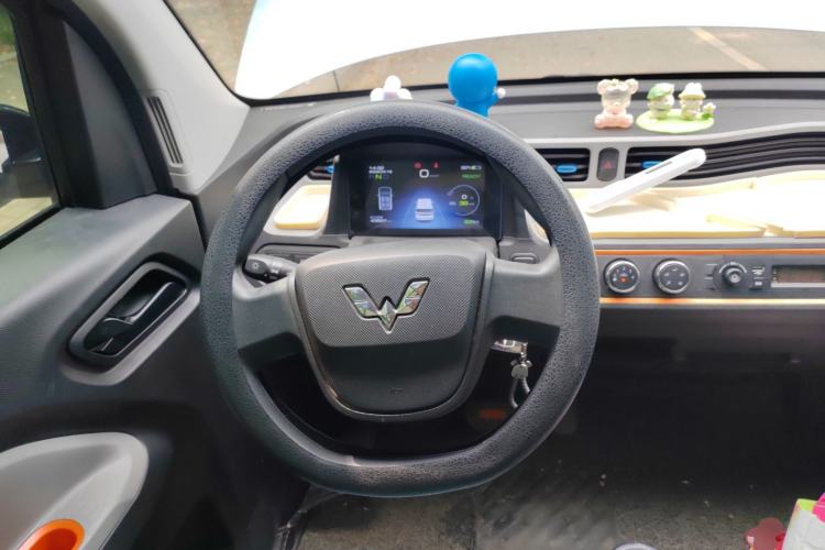 Used Wuling Hongguang MINIEV 2020 Zizai Version Lithium-NMC Steering Wheel