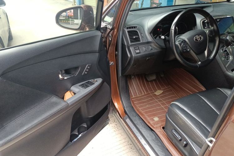 Used Toyota Venza 2013 2.7L Two-Wheel-Drive Luxury Edition Driver Seat