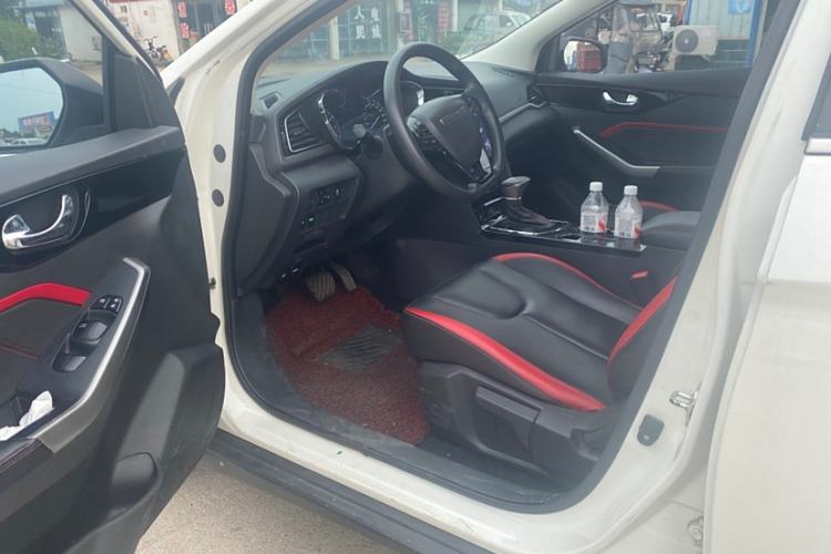 Used Venucia D60 2019 1.6L XL CVT Smart Connect Elite Edition