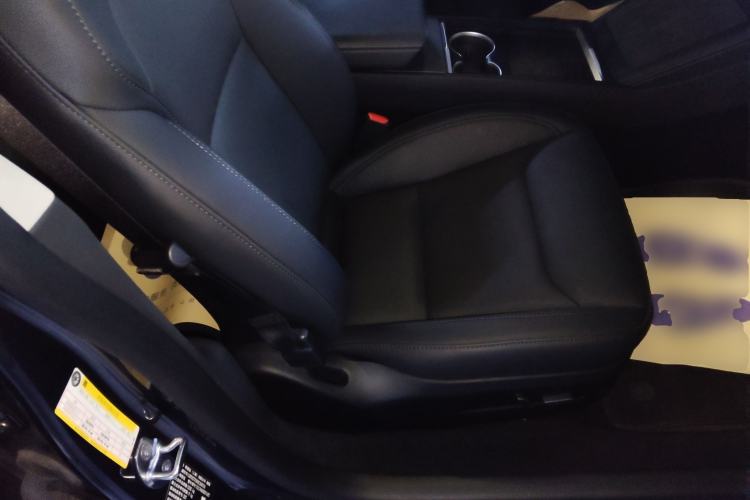 Used Tesla Model 3 2023 Rear-Wheel-Drive Version
