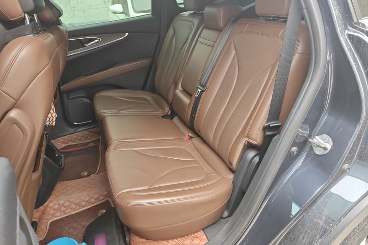 Used Lincoln Nautilus 2021 2.0T Four-Wheel Drive Luxury Edition Left Rear Seat