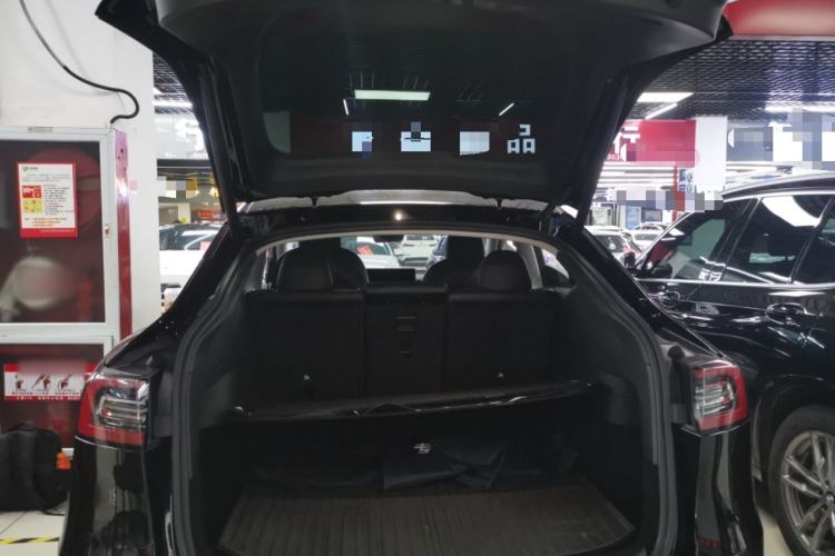 Used Tesla Model Y 2022 Rear-Wheel-Drive Version
