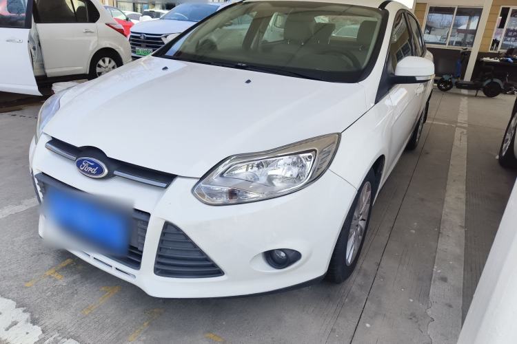 Used Ford Focus 2012 Sedan 1.6L Manual Comfort Model