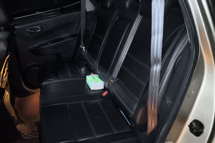 Used Renault Koleos 2012 2.5L Two-Wheel Drive Comfort Edition with Navigation