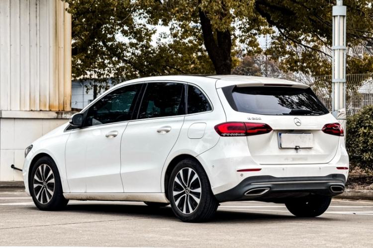 Used Mercedes-Benz B-Class 2021 B 200 Sport Edition
