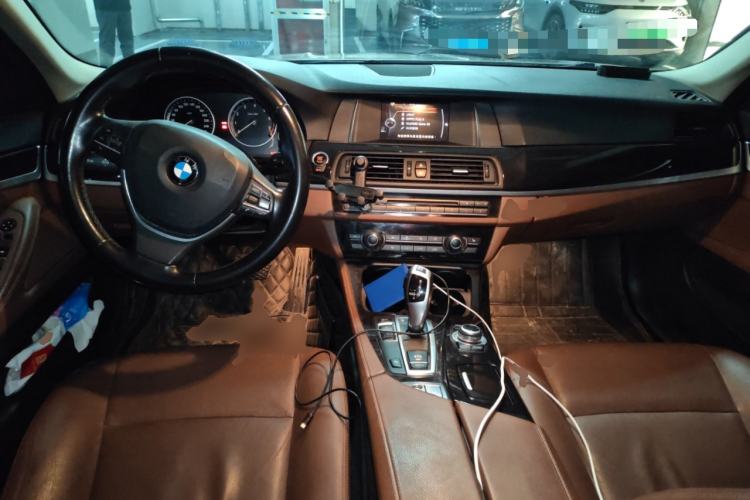 Used BMW 5 Series 2017 520Li Elegant Edition
