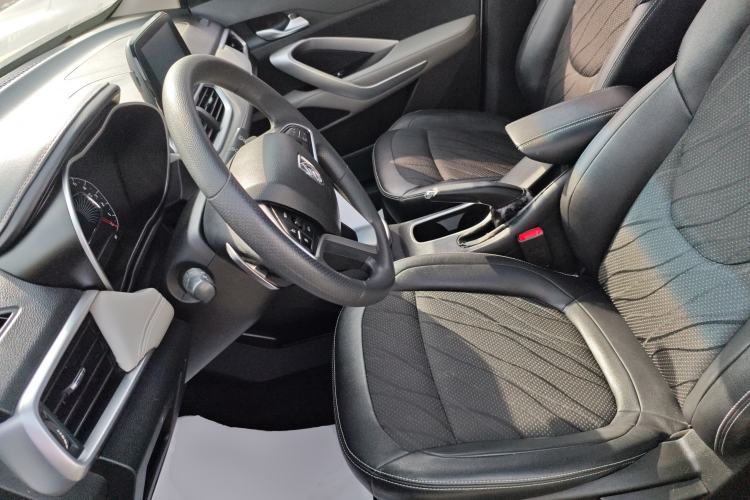 Used Baojun 510 2017 1.5L Automatic Fashion Model Left Front Seat