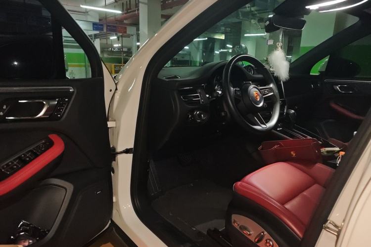 Used Porsche Macan 2024 Macan 2.0T