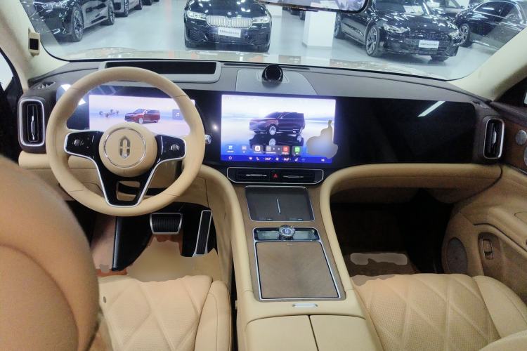 Used Hima AITO M9 2025 Extended-Range Ultra Version 52 kWh 6-Seater
