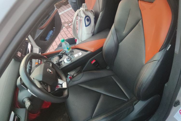 Used Changan UNI-V 2022 1.5T Prestige Version
