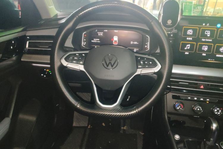 Used Volkswagen Lavida 2023 1.5L Automatic 5 Million Edition
