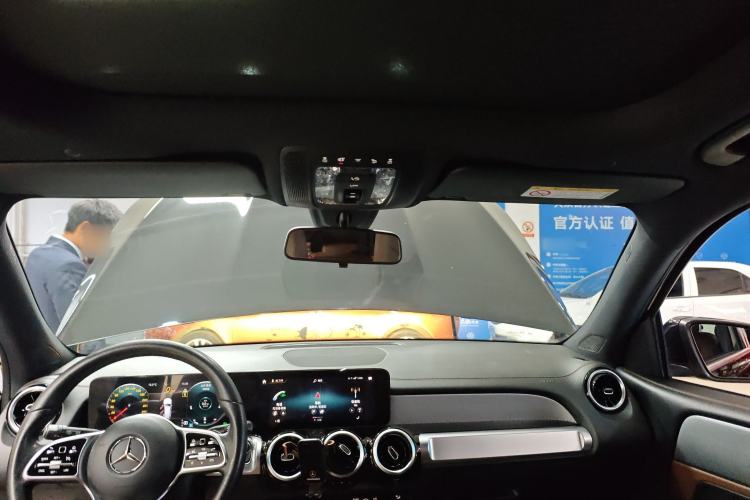 Used Mercedes-Benz GLB 2023 GLB 200 Dynamic Edition Headliner