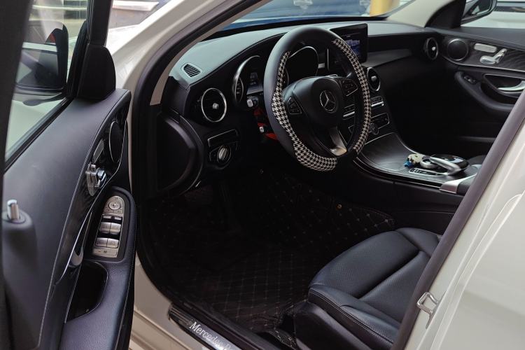 Used Mercedes-Benz C-Class 2017 Facelift C 200 L Sport Edition