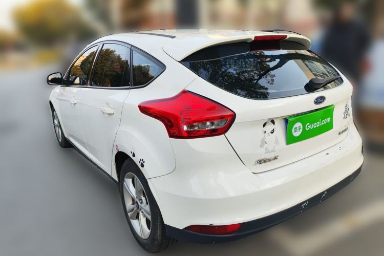 Used Ford Focus 2017 Hatchback 1.6L Manual Comfort Plus SmartDrive Edition
