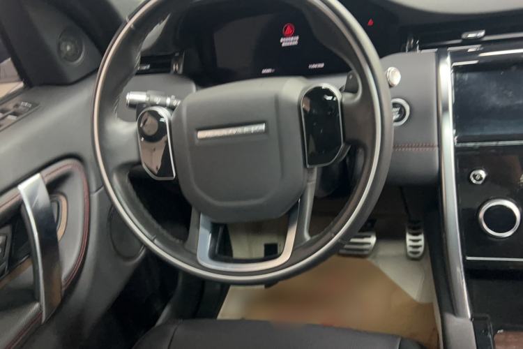 Used Land Rover Discovery Sport 2020 249 PS R-Dynamic Performance Edition Interior 8