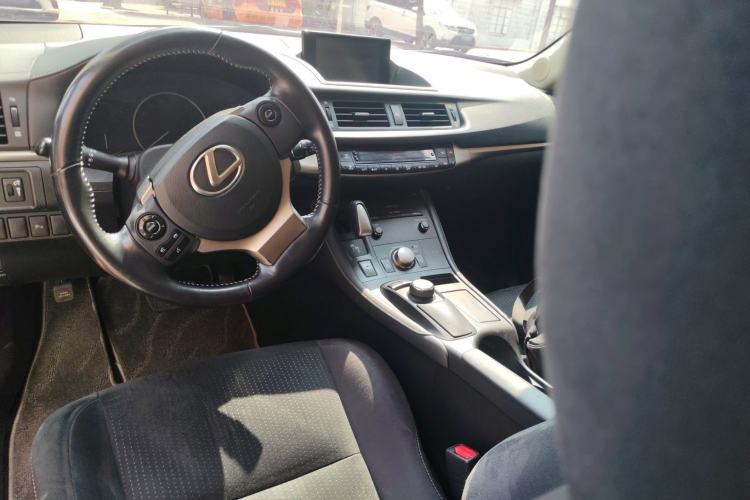 Used Lexus CT 2014 CT200h Comfort Edition Monochrome
