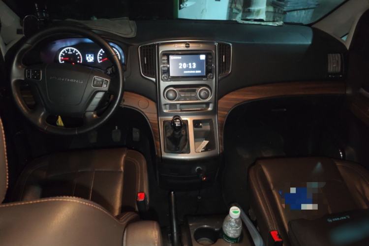 Used FORTHING Lingzhi PLUS 2021 Travel Edition 2.0L Manual Luxury 7-Seater
