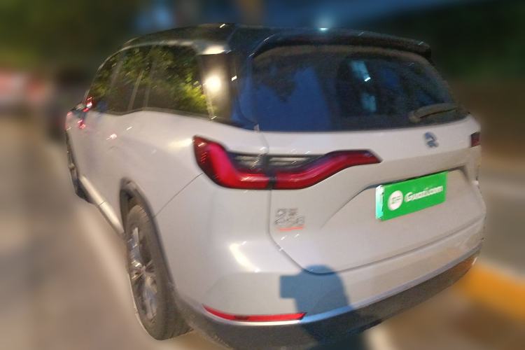 Used Nio ES8 2022 75 kWh 7-Seater Version Rear Left 45 Deg