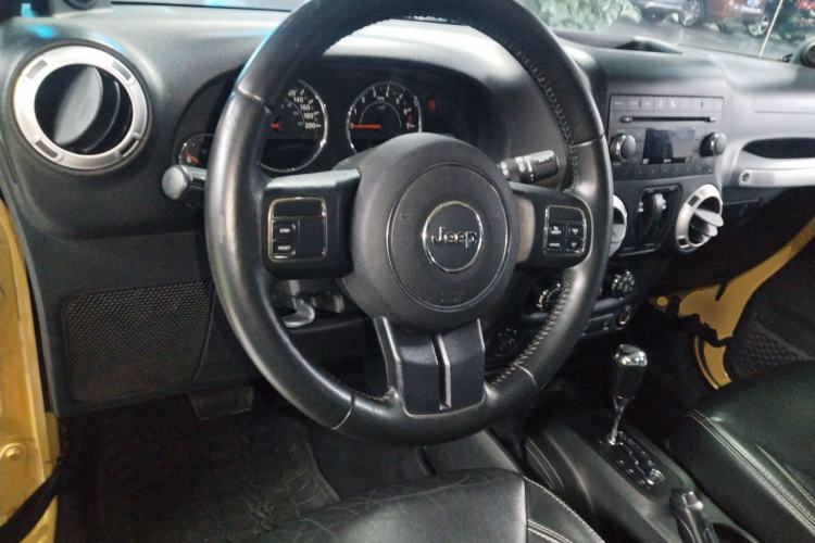 Used Jeep Wrangler 2013 3.6L Sahara two-door model