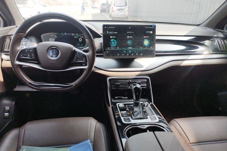 Used BYD Tang 2019 2.0T Automatic SmartConnect Luxury 7-Seater China VI Standard Interior 2