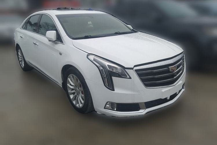 Used Cadillac XTS 2018 28T Elite Edition Front Right 45 Deg