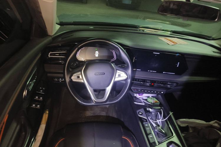 Used Oshan X7 PLUS 2022 1.5T Blue Whale Edition Automatic Prestige Version
