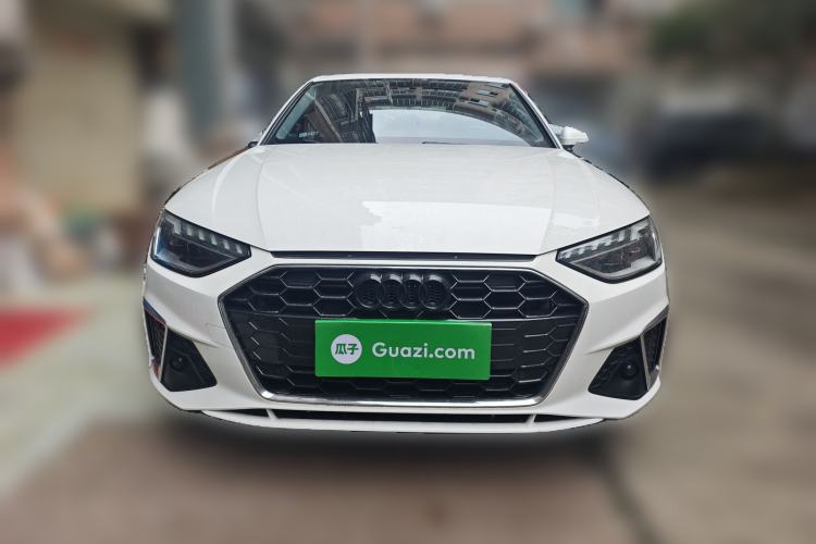 Used Audi A4L 2022 40 TFSI Luxury Dynamic Model
